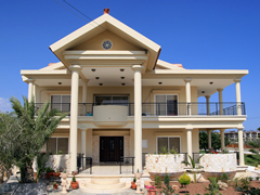 Click for more information Photo
